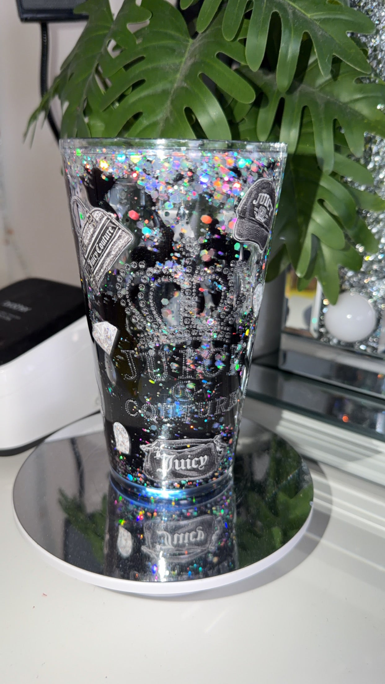 Ready To Ship 🚚 16oz Tumblers 🥤🩷🖤