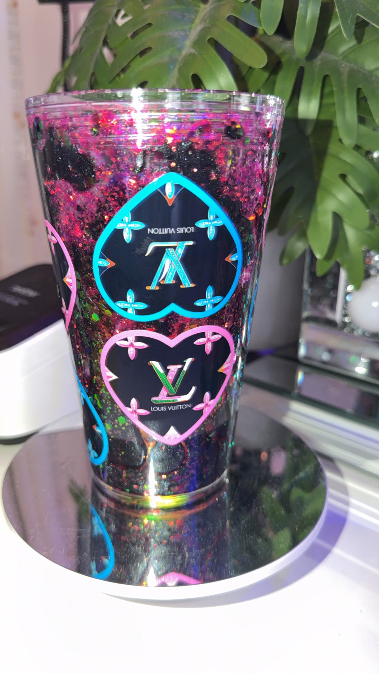Ready To Ship 🚚 16oz Tumblers 🥤🩷🖤