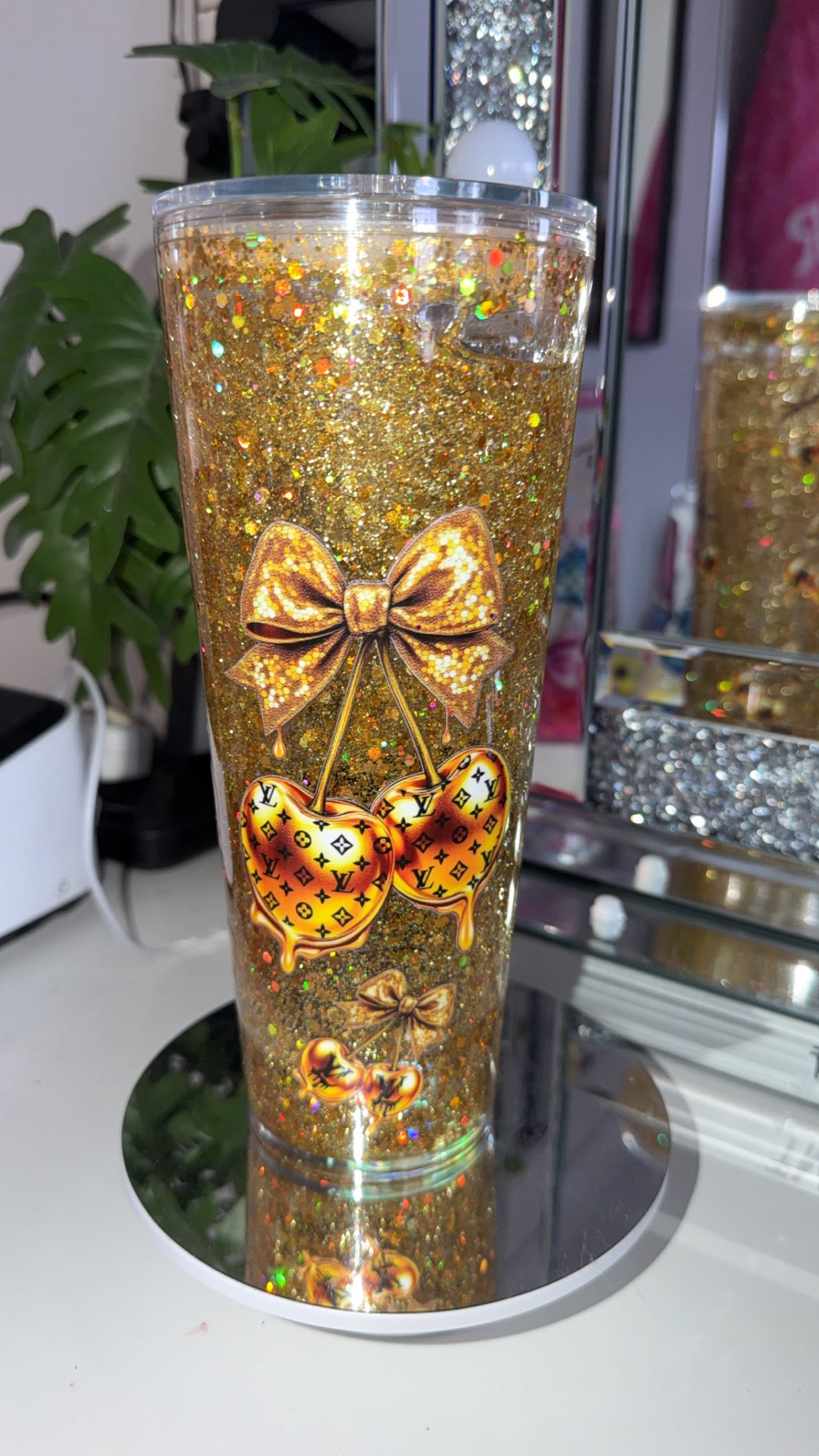 Ready To Ship 🚚 24oz Tumblers