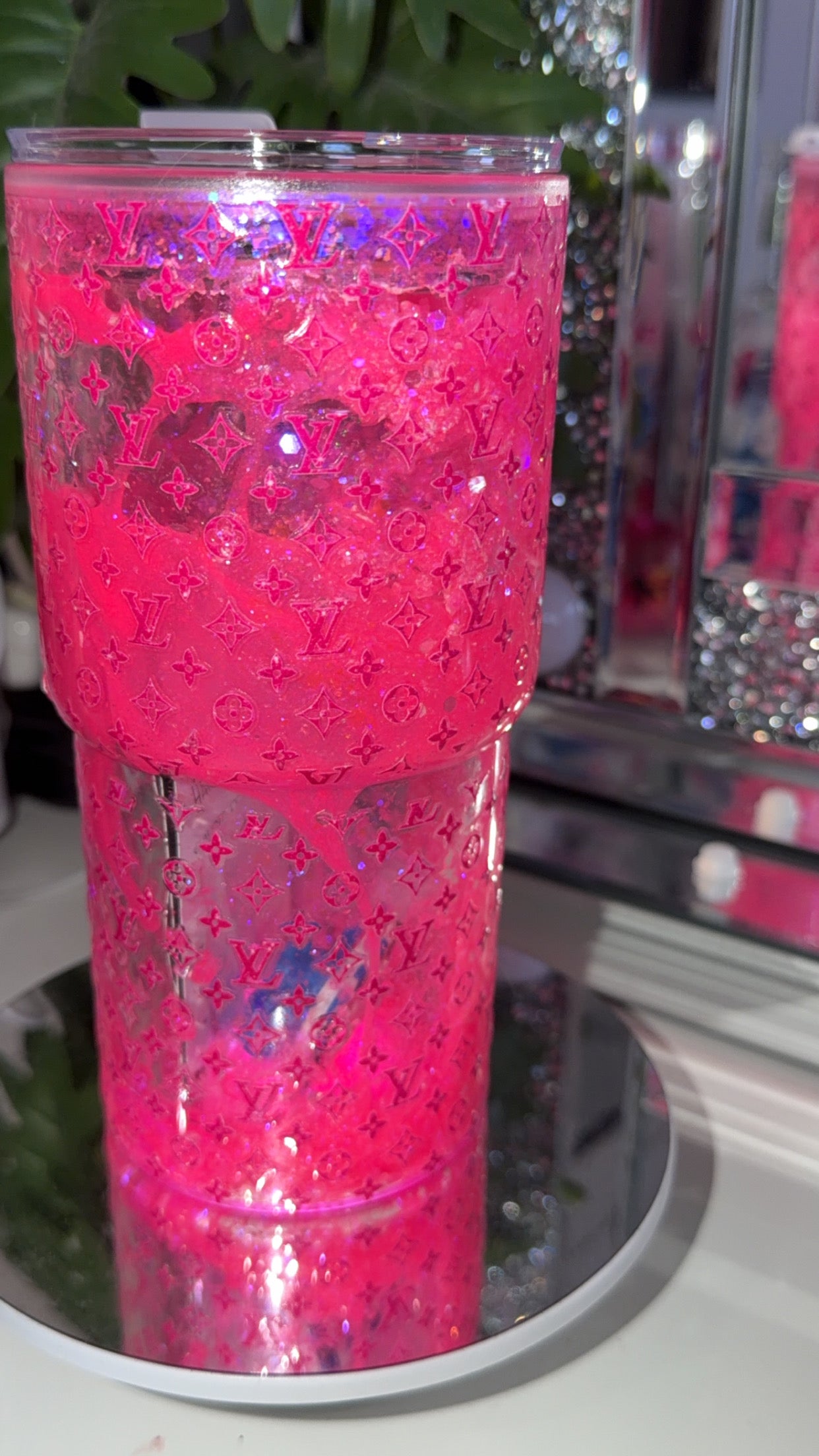 Ready To Ship 🚚 16oz Tumblers 🥤🩷🖤