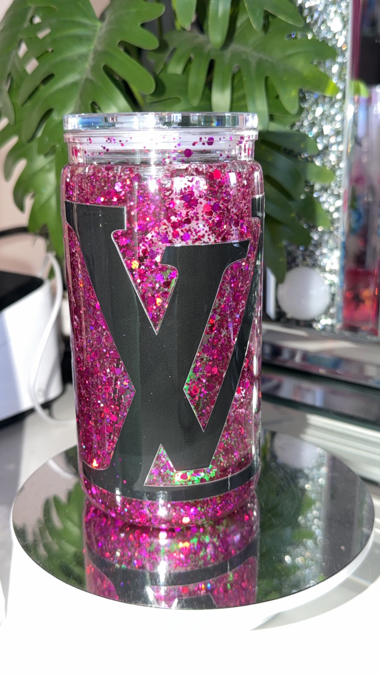 Ready To Ship 🚚 16oz Tumblers 🥤🩷🖤