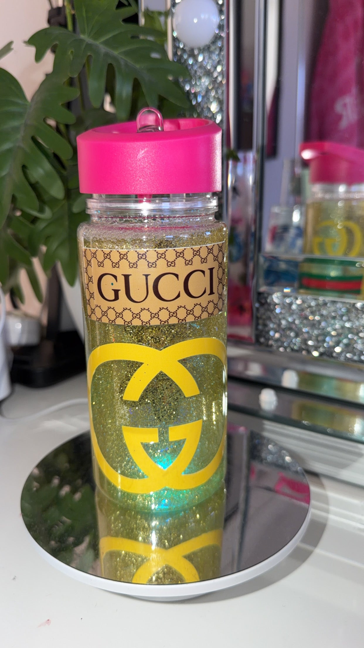 RTS 🚚 Kids 10oz Drink Bottle