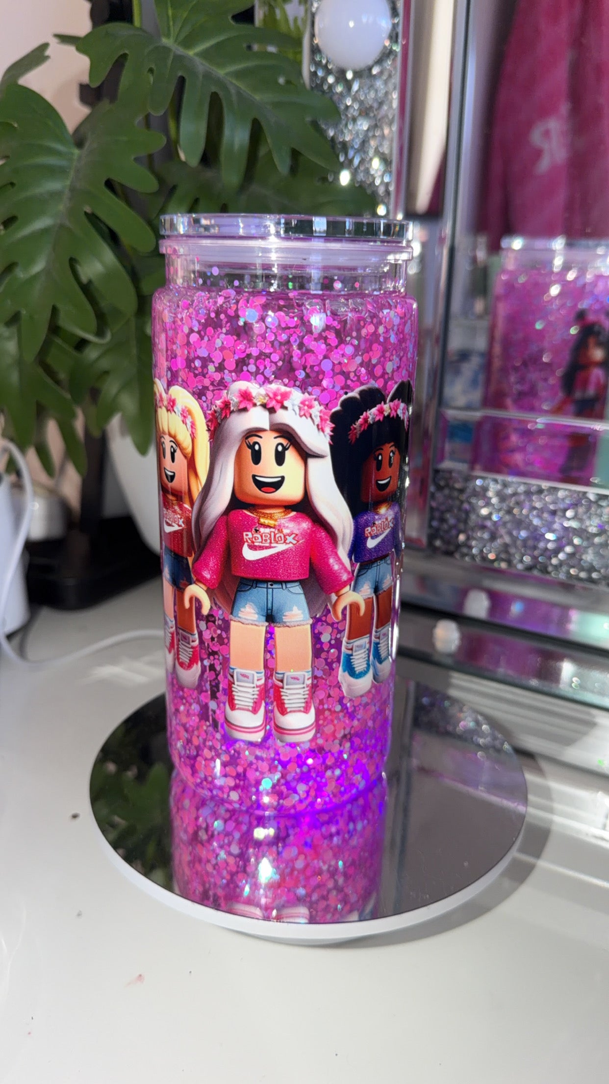 Ready To Ship 🚚 16oz Tumblers 🥤🩷🖤